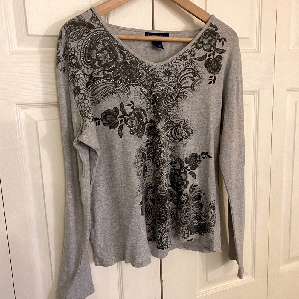 Karen Scott Design Long Sleeve Top